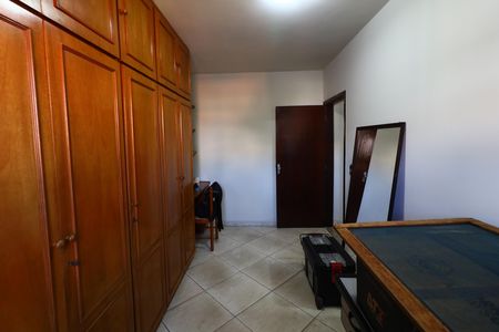 Casa à venda com 208m², 5 quartos e 4 vagasQuarto 1