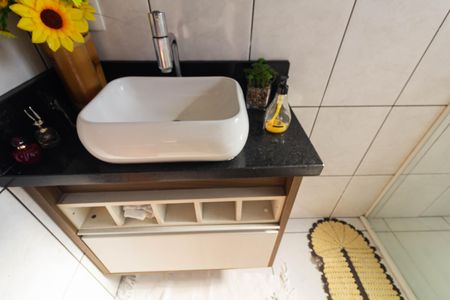 Casa à venda com 220m², 2 quartos e 5 vagas Casa à venda com 220m², 2 quartos e 5 vagasBanheiro da Suíte