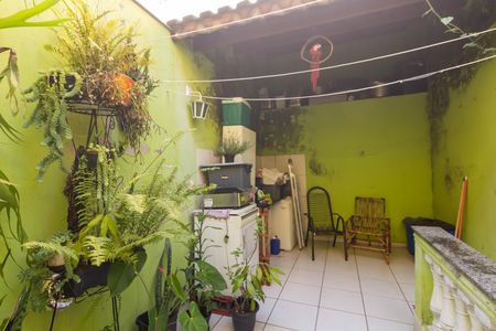 Casa à venda com 220m², 2 quartos e 5 vagas Casa à venda com 220m², 2 quartos e 5 vagasÁrea de Serviço