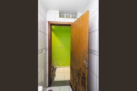 Casa à venda com 220m², 2 quartos e 5 vagas Casa à venda com 220m², 2 quartos e 5 vagasBanheiro de serviço