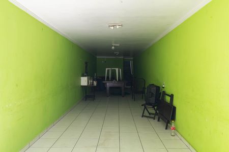 Garagem de casa à venda com 2 quartos, 220m² em Jardim Nossa Senhora do Carmo, São Paulo