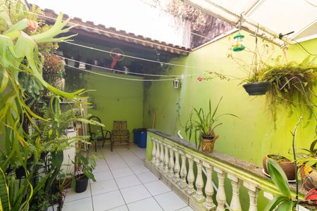 Casa à venda com 220m², 2 quartos e 5 vagas Casa à venda com 220m², 2 quartos e 5 vagasÁrea de Serviço