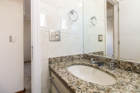 Apartamento para alugar com 67m², 2 quartos e 1 vagaBanheiro Social 
