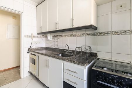 Apartamento para alugar com 67m², 2 quartos e 1 vagaCozinha 