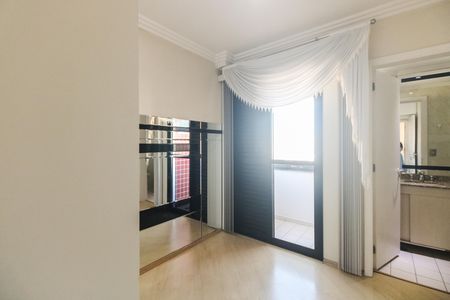 Apartamento para alugar com 67m², 2 quartos e 1 vagaSuíte 