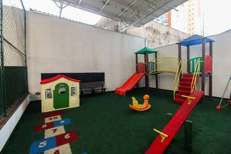 Apartamento para alugar com 67m², 2 quartos e 1 vagaÁrea Comum 