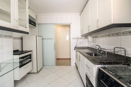Apartamento para alugar com 67m², 2 quartos e 1 vagaCozinha 