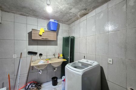 Casa à venda com 125m², 4 quartos e 2 vagas Casa à venda com 125m², 4 quartos e 2 vagasÁrea de Serviço