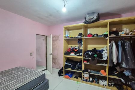 Casa à venda com 125m², 4 quartos e 2 vagas Casa à venda com 125m², 4 quartos e 2 vagasQuarto 1