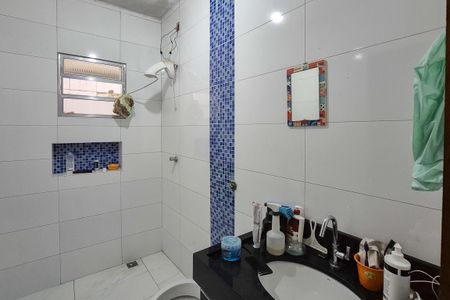 Casa à venda com 125m², 4 quartos e 2 vagas Casa à venda com 125m², 4 quartos e 2 vagasBanheiro Social 1