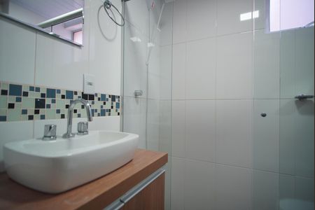 Banheiro de apartamento para alugar com 1 quarto, 45m² em Higienópolis, Porto Alegre