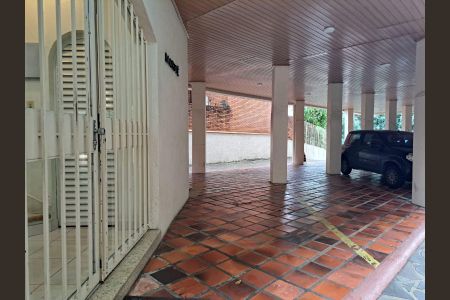 Garagem de apartamento para alugar com 1 quarto, 45m² em Higienópolis, Porto Alegre