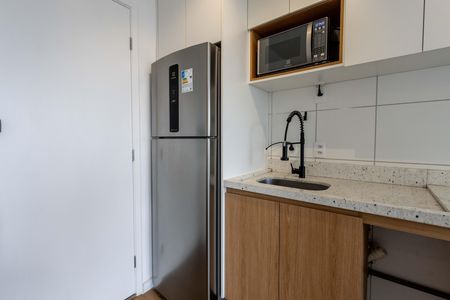 Apartamento para alugar com 37m², 2 quartos e sem vaga