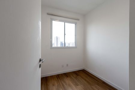 Apartamento para alugar com 37m², 2 quartos e sem vaga