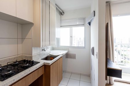 Apartamento para alugar com 37m², 2 quartos e sem vaga