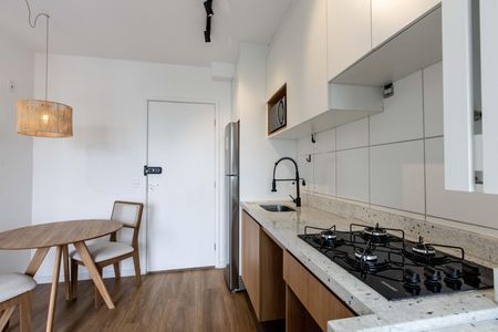 Apartamento para alugar com 37m², 2 quartos e sem vaga