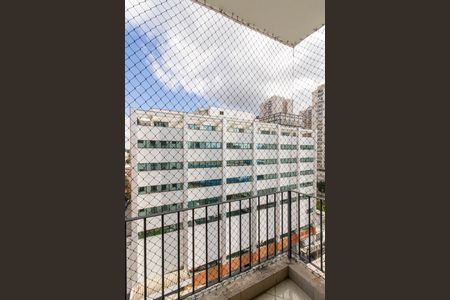 Sacada de apartamento para alugar com 2 quartos, 64m² em Jardim Zaira, Guarulhos