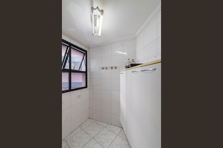 Area de Serviço  de apartamento para alugar com 2 quartos, 64m² em Jardim Zaira, Guarulhos