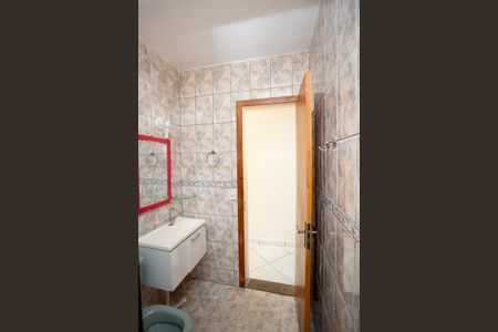 Banheiro Social de apartamento à venda com 3 quartos, 74m² em Santa Cruz Industrial, Contagem