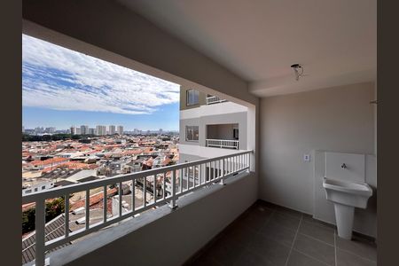 Varanda e área de serviço  de apartamento para alugar com 2 quartos, 35m² em Campo Grande, São Paulo