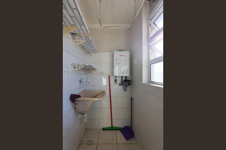 Apartamento à venda com 57m², 2 quartos e sem vaga Apartamento à venda com 57m², 2 quartos e sem vagaÁrea de Serviço