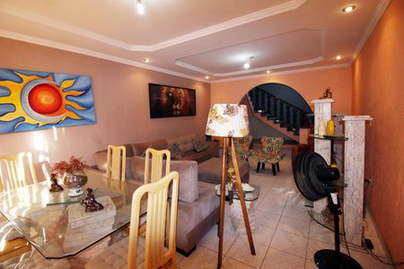 Casa para alugar com 150m², 4 quartos e 1 vagaSala