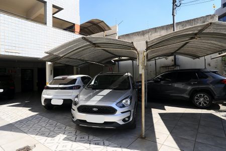Garagem de apartamento à venda com 3 quartos, 87m² em Santa Efigênia, Belo Horizonte