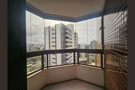 varanda do quarto  de apartamento para alugar com 2 quartos, 100m² em Pituba, Salvador