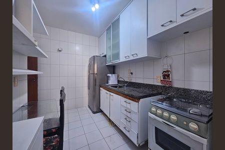 Cozinha de apartamento para alugar com 2 quartos, 100m² em Pituba, Salvador