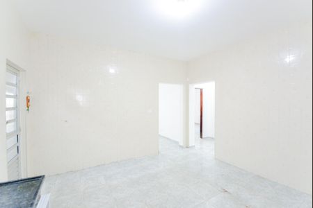 Cozinha de casa para alugar com 2 quartos, 169m² em Jardim Terezopolis, Guarulhos