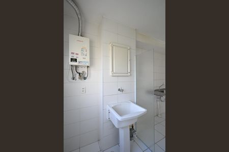 Área de Serviço  de apartamento à venda com 2 quartos, 60m² em Jardim Bom Tempo, Taboão da Serra
