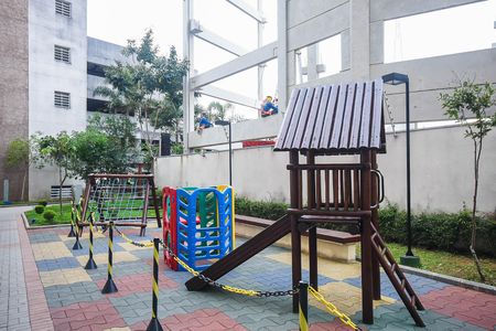 Apartamento à venda com 60m², 2 quartos e sem vaga Apartamento à venda com 60m², 2 quartos e sem vagaPlayground