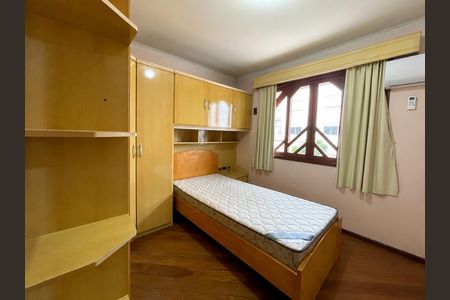 Casa para alugar com 4 quartos, 236m² em Nossa Senhora do Rosario, São José