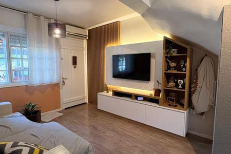 Sala de casa à venda com 3 quartos, 120m² em Jardim Itu, Porto Alegre