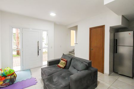 Casa de Condomínio para alugar com 2 quartos, 69m² em Olaria, Canoas