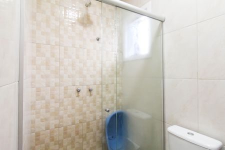 Casa de condomínio para alugar com 69m², 2 quartos e 1 vaga Casa de condomínio para alugar com 69m², 2 quartos e 1 vagaBanheiro