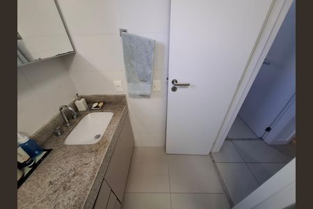 Apartamento para alugar com 88m², 3 quartos e 1 vaga Apartamento para alugar com 88m², 3 quartos e 1 vagaBanheiro