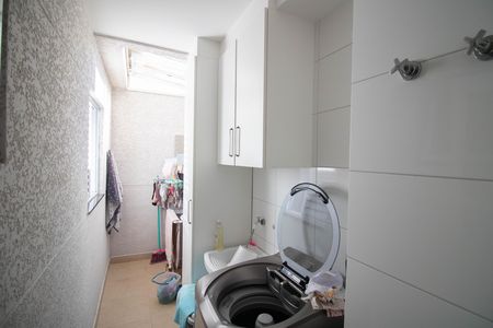 Casa de condomínio para alugar com 54m², 2 quartos e 1 vagaÁrea de serviço