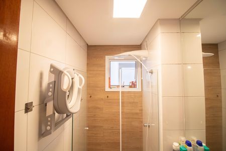 Casa de condomínio para alugar com 54m², 2 quartos e 1 vagaBanheiro social