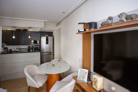 Sala de apartamento à venda com 2 quartos, 43m² em Canhema, Diadema