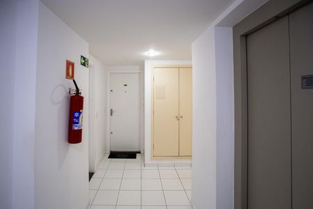 Apartamento à venda com 43m², 2 quartos e 1 vagaHall de entrada