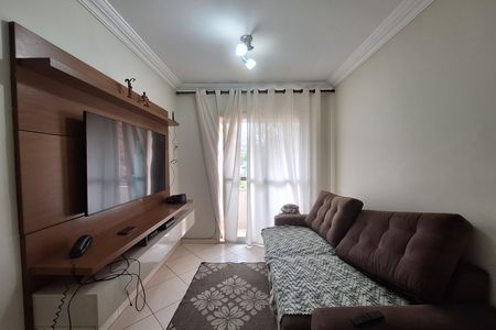 Sala  de apartamento para alugar com 2 quartos, 55m² em Jardim do Estádio, Santo André