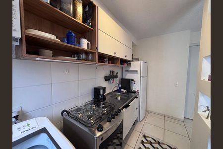 Apartamento à venda com 58m², 2 quartos e sem vaga Apartamento à venda com 58m², 2 quartos e sem vagaCozinha