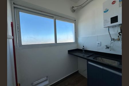 Área de Serviço de apartamento para alugar com 2 quartos, 52m² em Jardim Maria Helena, Barueri