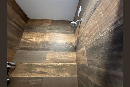 Apartamento para alugar com 52m², 2 quartos e 1 vaga Apartamento para alugar com 52m², 2 quartos e 1 vagaBanheiro