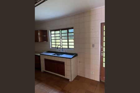 Cozinha de casa à venda com 2 quartos, 100m² em Vila Cleonice, São Paulo