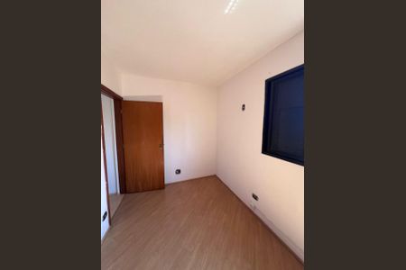 Quarto de casa à venda com 2 quartos, 100m² em Vila Cleonice, São Paulo