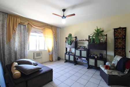 Quarto 1 de apartamento à venda com 3 quartos, 80m² em Taquara, Rio de Janeiro