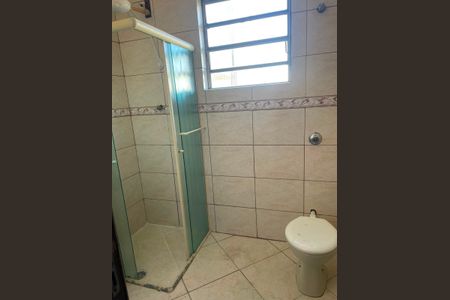 Banheiro de casa para alugar com 3 quartos, 250m² em Vila Camilópolis, Santo André