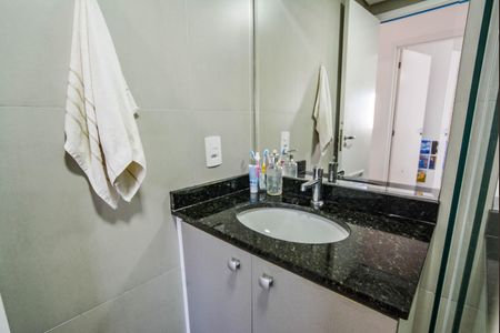 Apartamento à venda com 50m², 2 quartos e 1 vaga Apartamento à venda com 50m², 2 quartos e 1 vagaBanheiro